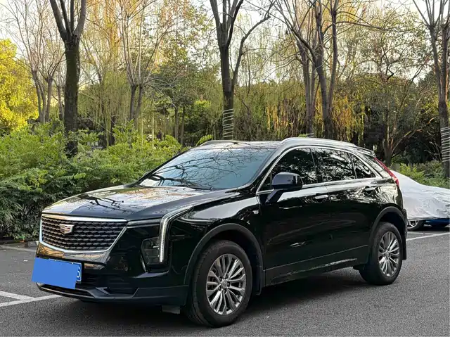 cadillac xt4