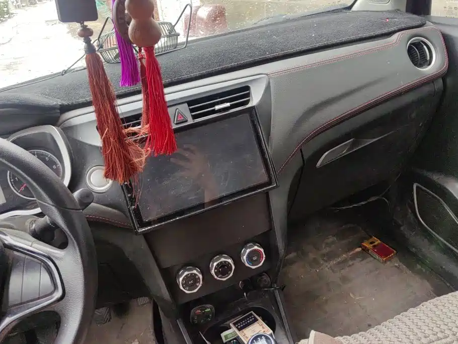 Zhonghua V3 2017 2016 1.5L Manual Comfort