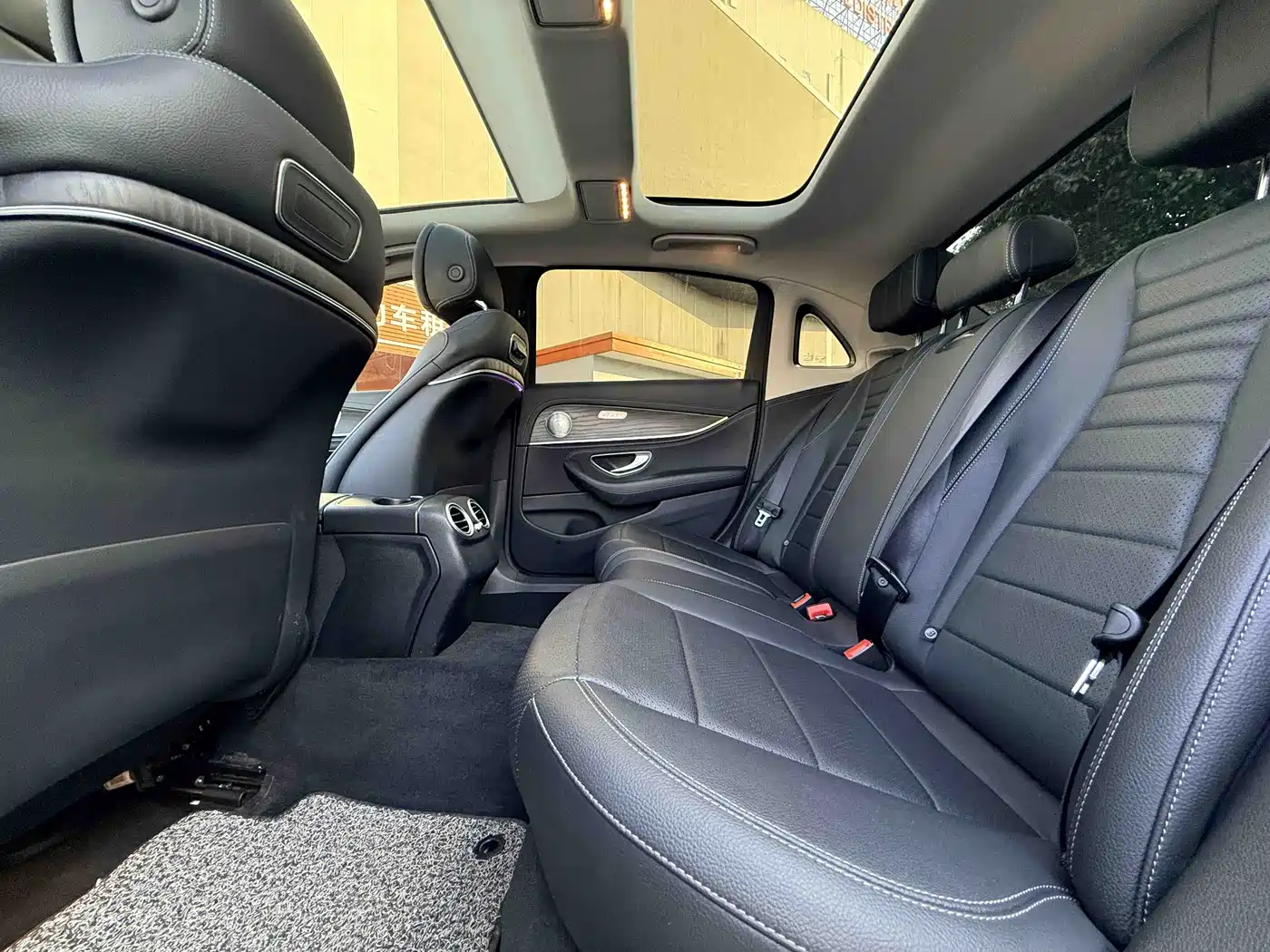 Mercedes-Benz E-Class 2020 Facelift E 300 L Sport Fashion фото 8