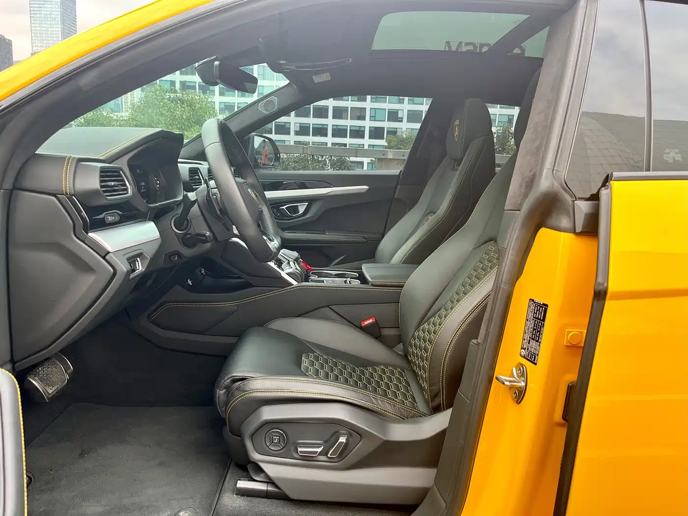 Lamborghini Urus 2021 4.0T V8 фото 7