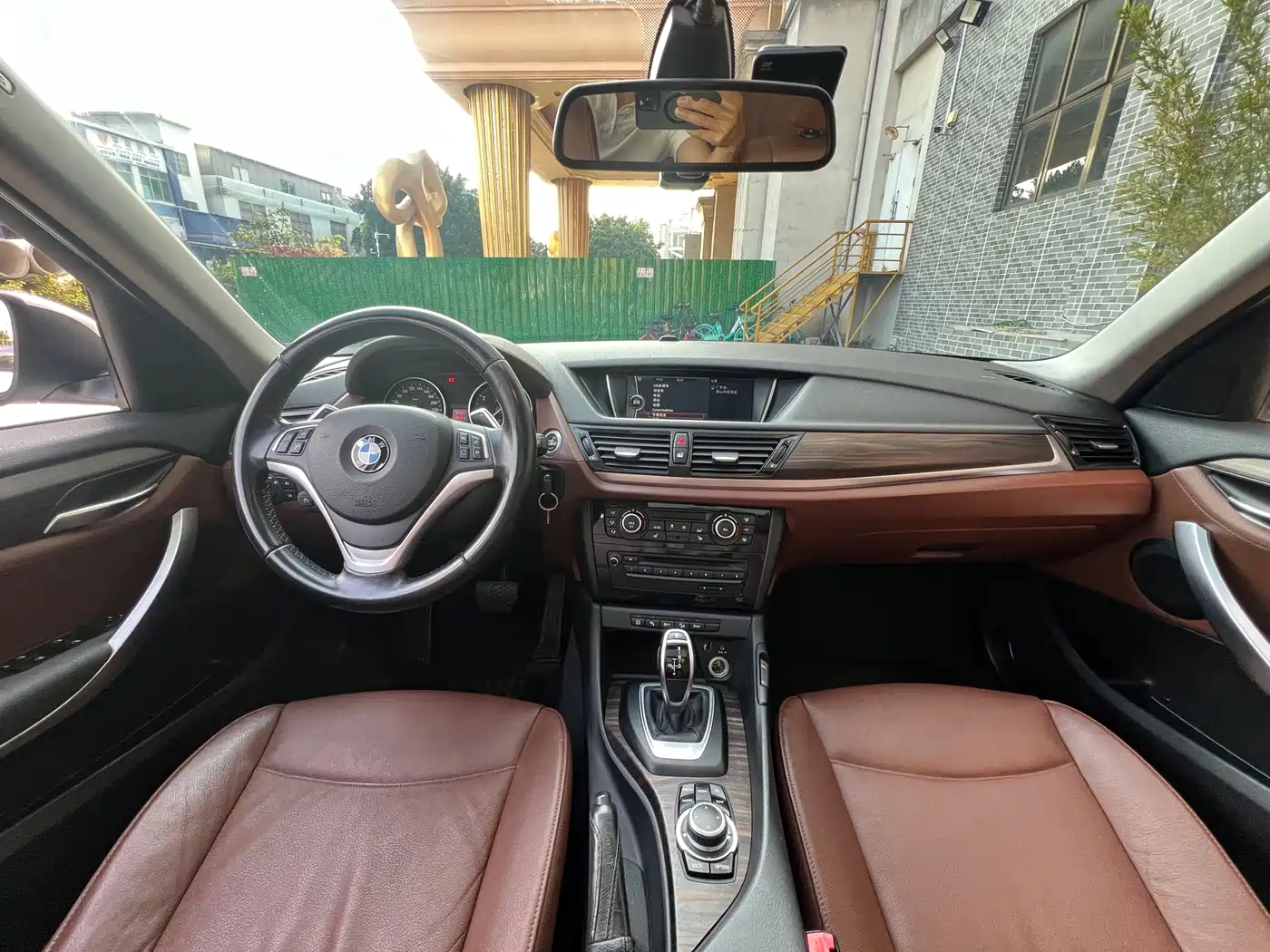 BMW X1 2014 Model sDrive20i X Design Package фото 18