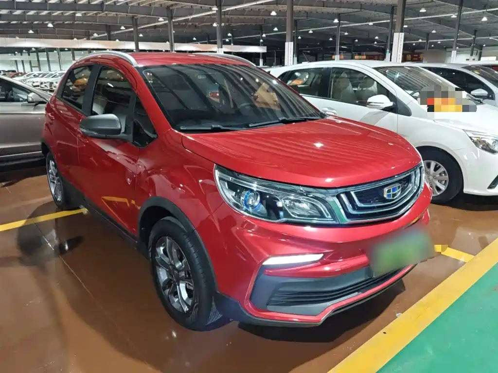 Фото 4 - Geely Vision X3