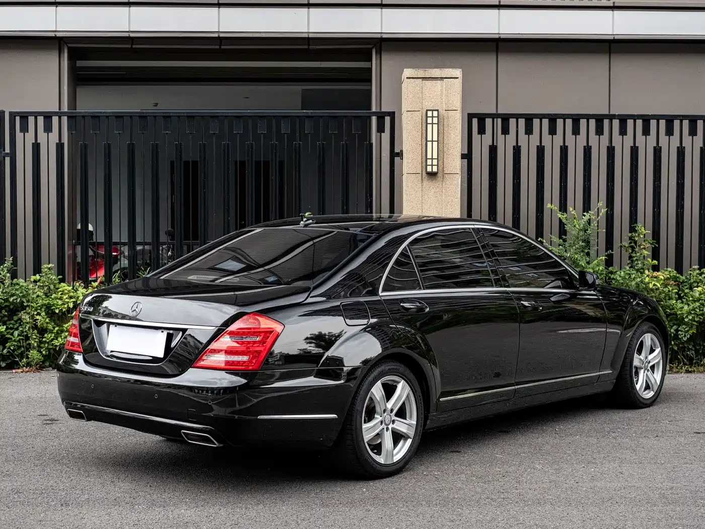 Mercedes-Benz S-Class 2011 S 350 L CGI фото 6