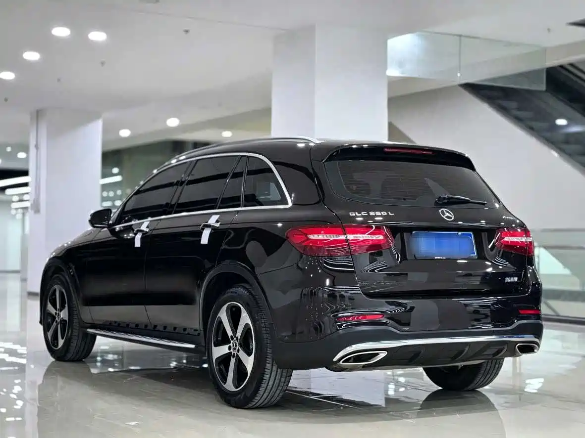 Mercedes-Benz GLC 2019 GLC 260 4MATIC Dynamic фото 4
