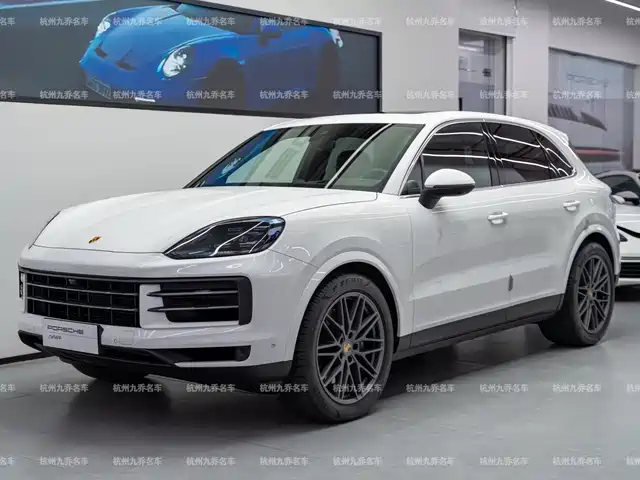 PORSCHE CAYENNE