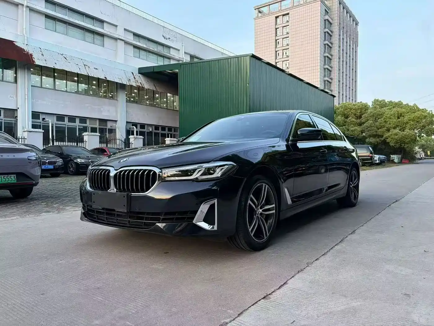 BMW 5-SERIES