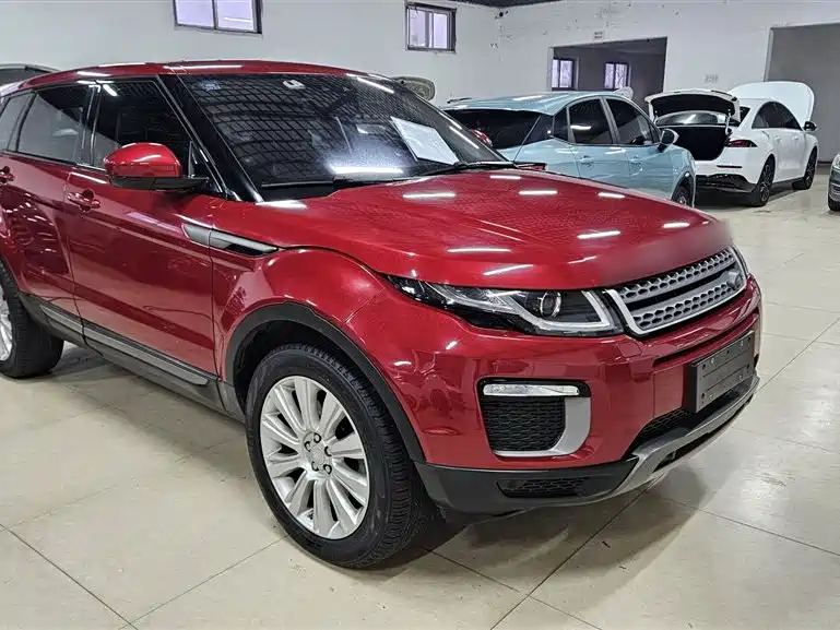 Land Rover Range Rover Evoque 2017 2.0T SE Smart Shine Edition фото 23