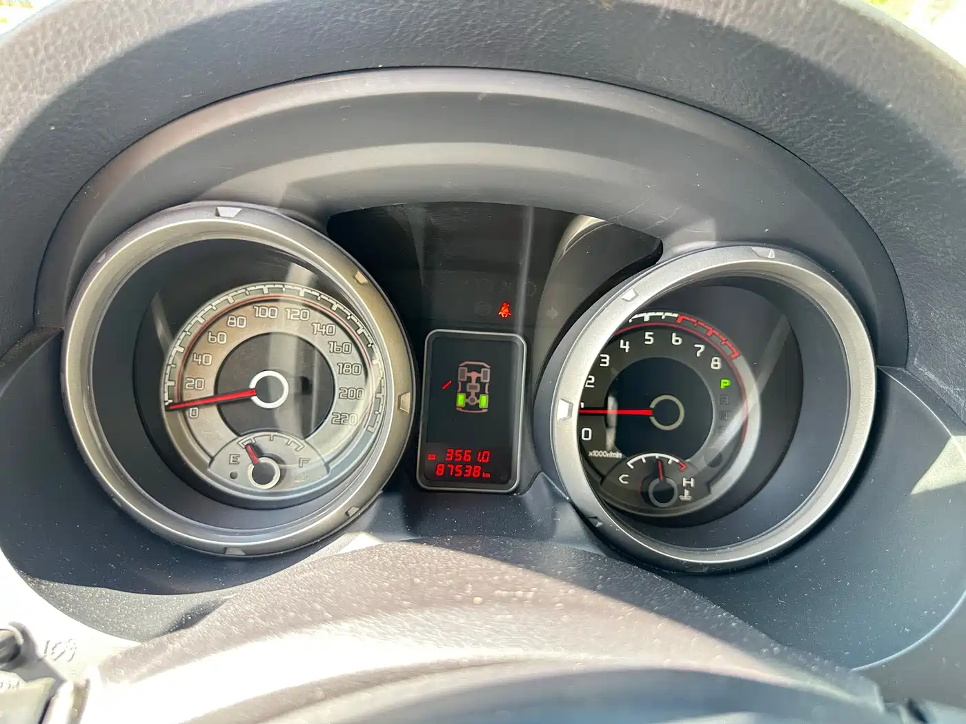 Mitsubishi Pajero (Import) 2016 3.0L Automatic Luxury (China V) фото 28