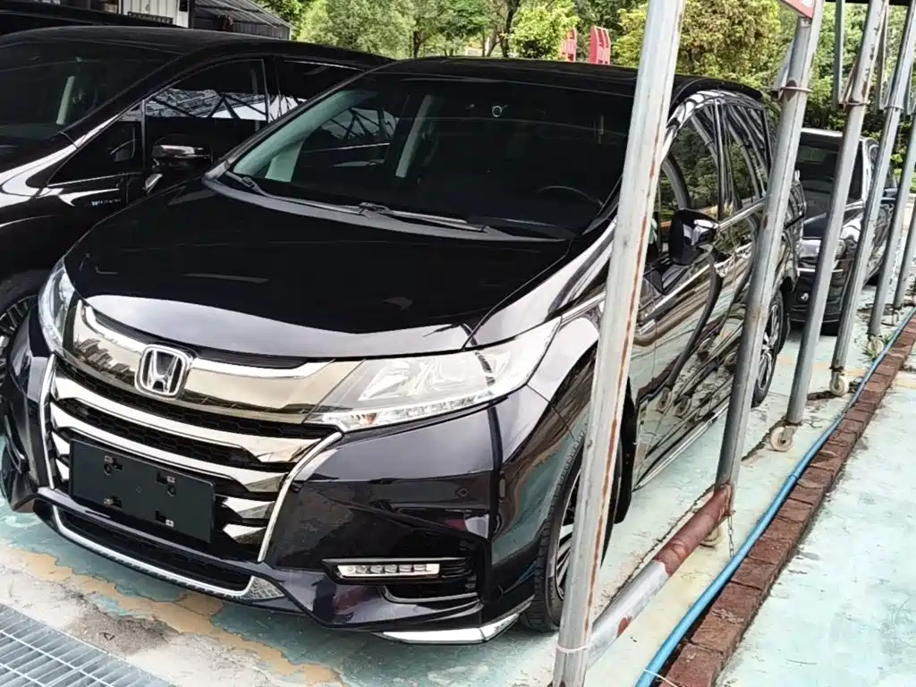 Honda Odyssey 2021 2.0L Sharp Exclusive Edition