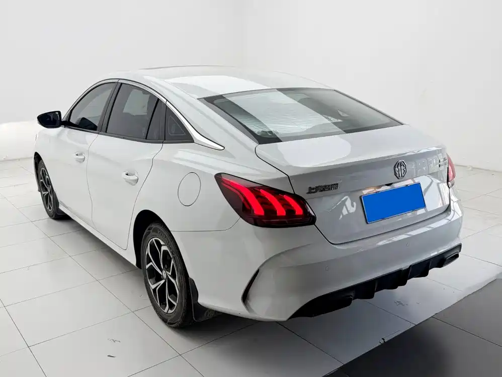 Photo 7 - MG MG5
