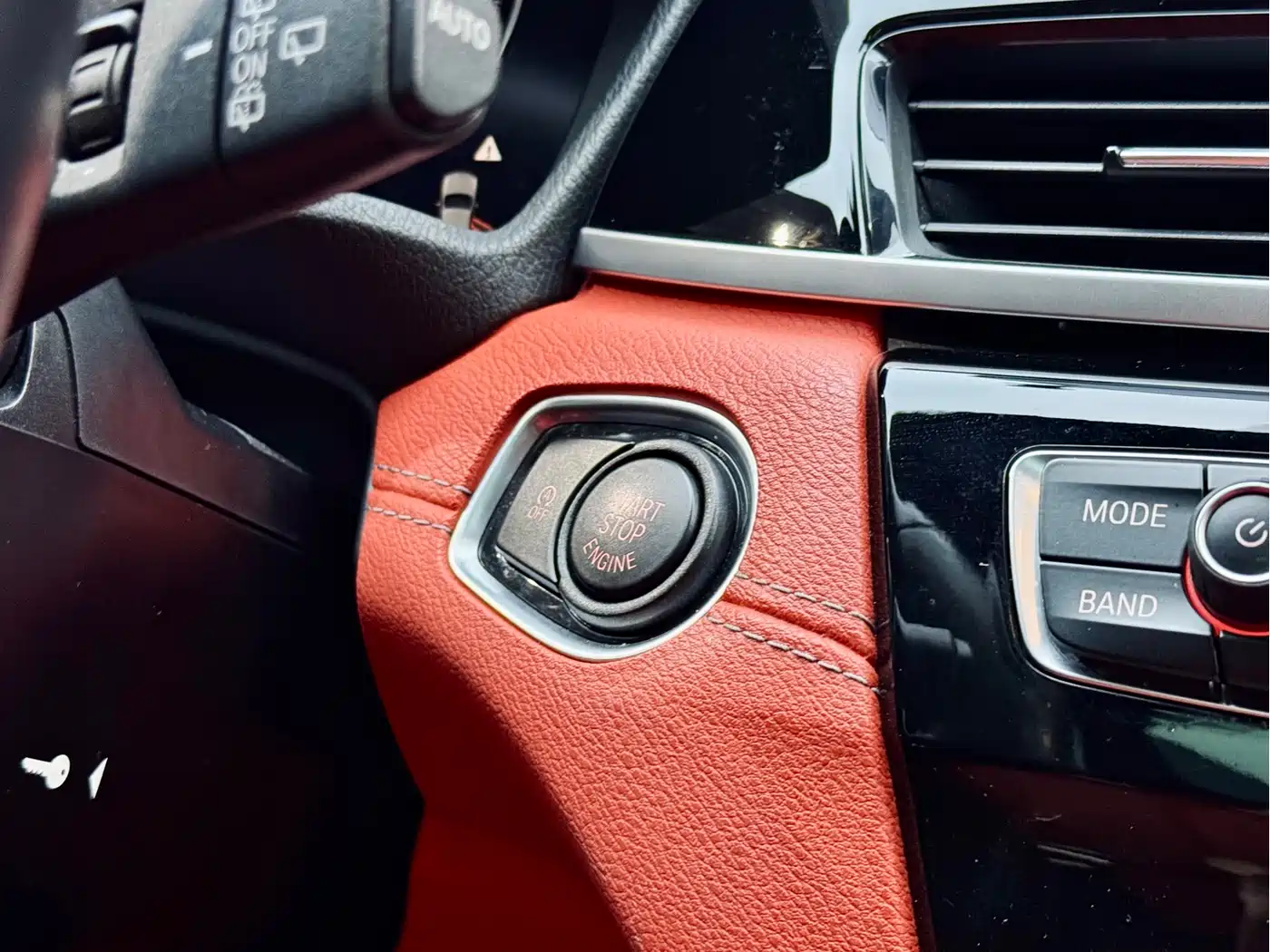 BMW X2 2021 sDrive25i Leading M Sport Package фото 24
