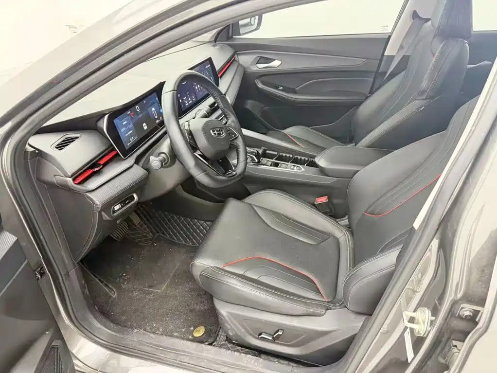 Фото 4 - Geely Binrui