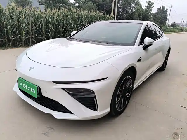  Nezha Auto Nezha S 2024 Model Pure Electric 520km RWD Lite Edition