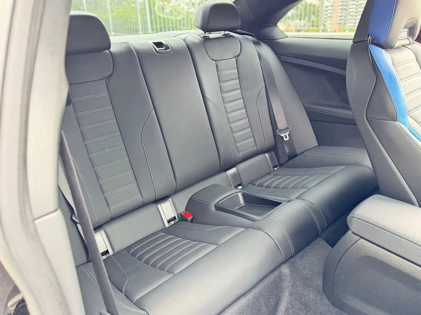 BMW M2 2024 M2 фото 19