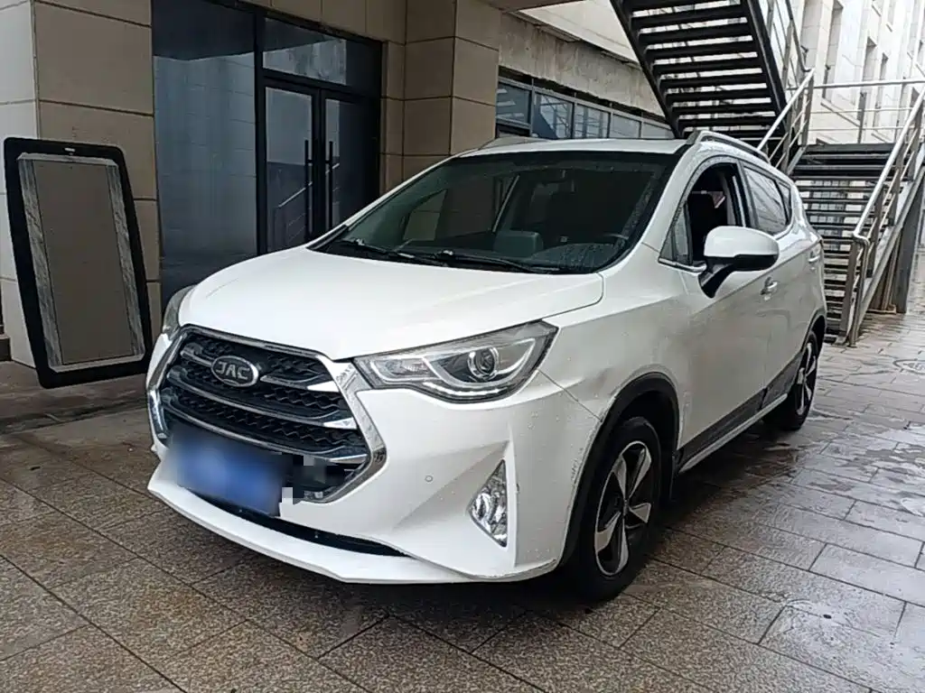 JAC Motors Refine S3 2017 2017 1.6L CVT Luxury Smart