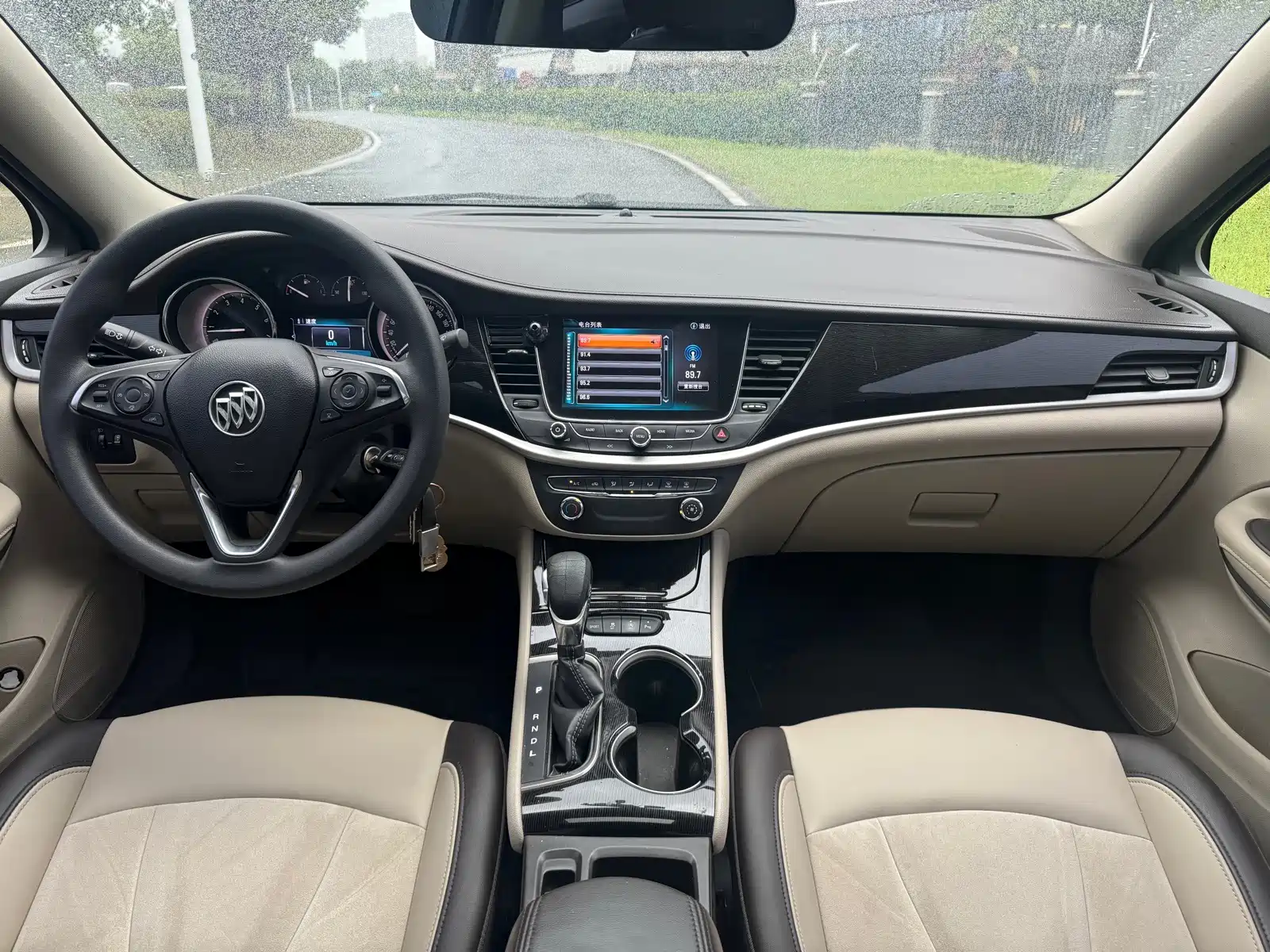 Фото 8 - Buick Verano