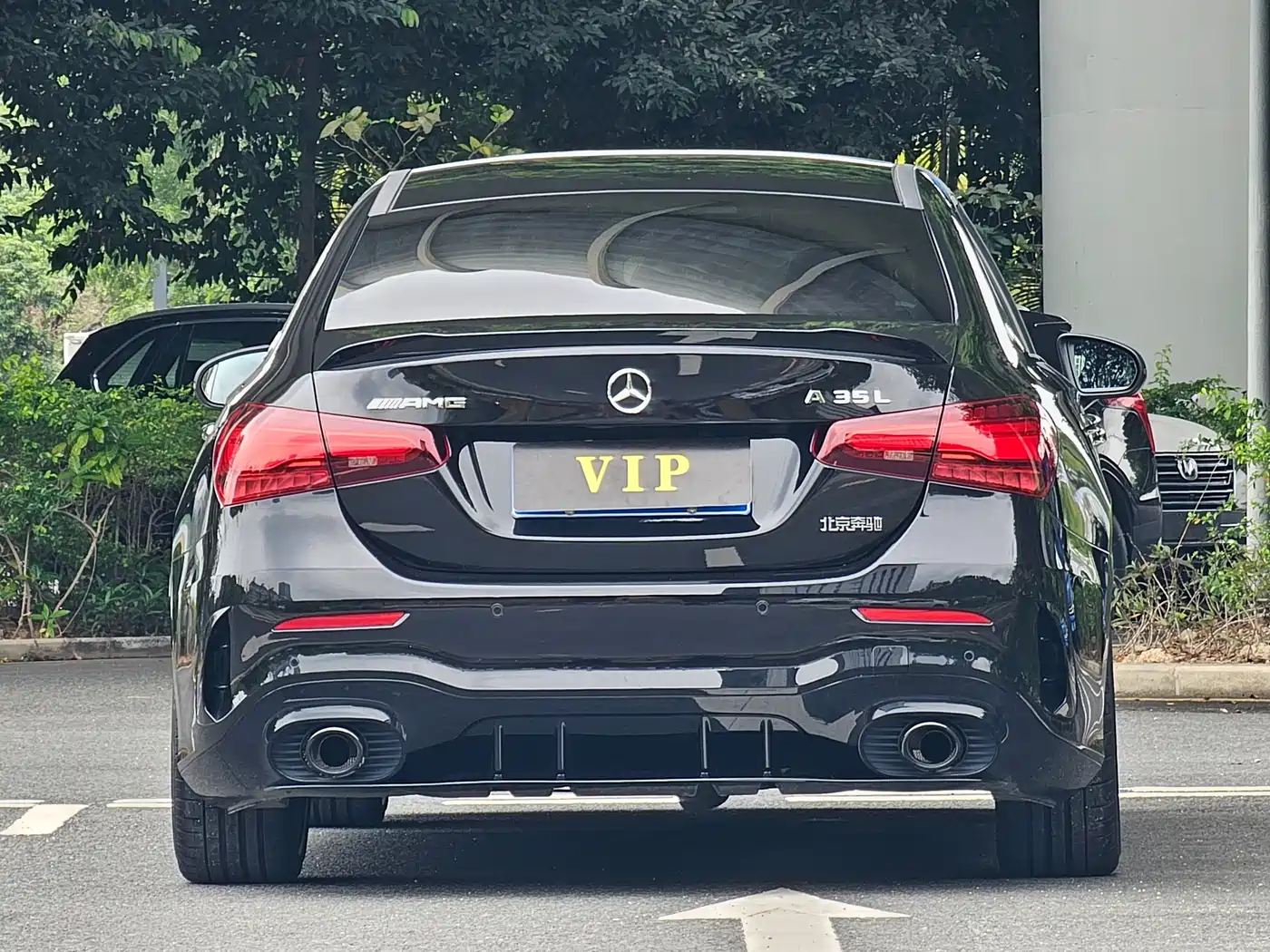 Mercedes-Benz A-Class AMG 2025 Facelift AMG A 35 L 4MATIC фото 10