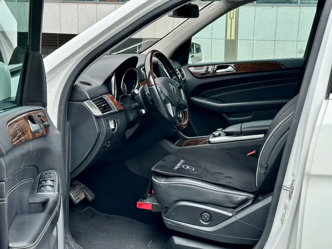 Mercedes-Benz M-Class 2014 ML 400 4MATIC Luxury фото 6