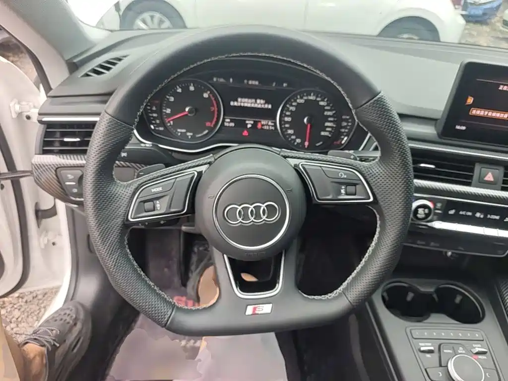 Фото 11 - Audi A5 (Import)