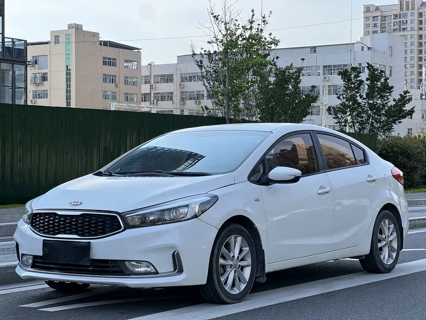 Kia K3 2016 1.6L Automatic GLS