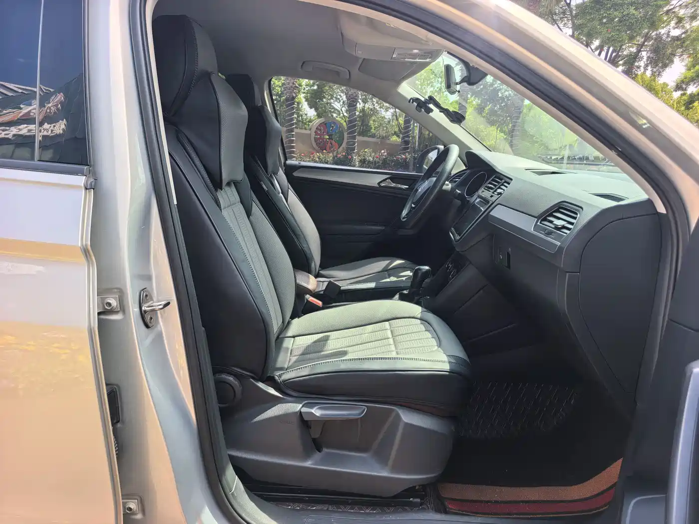 Volkswagen Tiguan L 2019 330TSI Automatic 2WD Trend Edition China VI фото 5