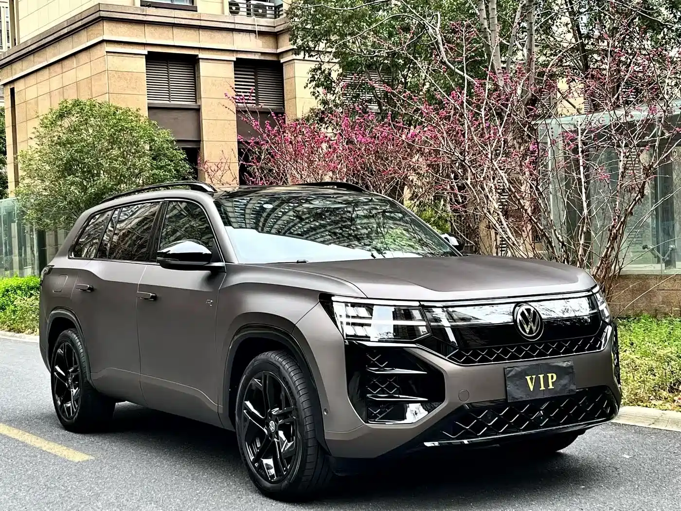 Volkswagen Teramont 2026 Teramont Pro 450TSI 4WD Summit Edition фото 2