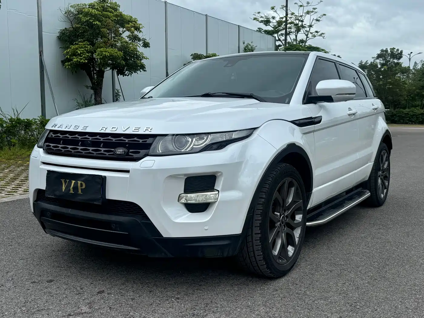 Land Rover Range Rover Evoque (Import) 2014 2014 2.0T 5-door Brilliance Sport