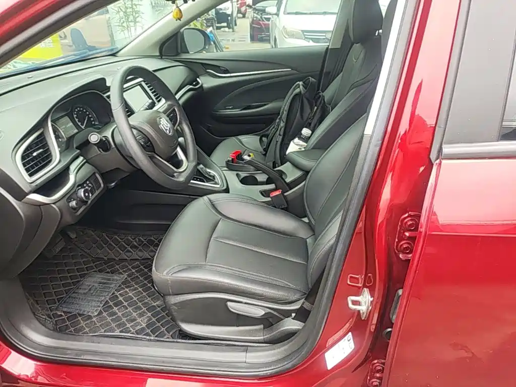Фото 8 - Buick Excelle