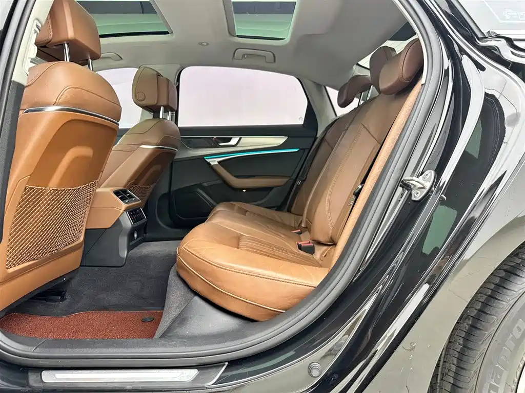 Audi A6L 2019 45 TFSI Premium Elegance фото 7