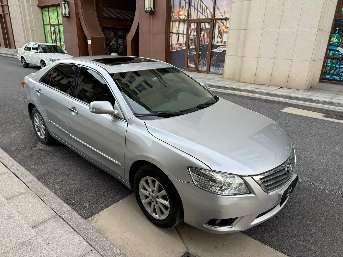 Toyota Camry 2011 200G Classic Anniversary Edition фото 3