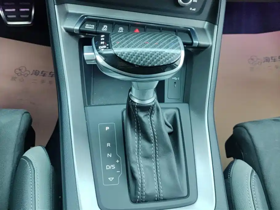 Audi Q3 2022 40 TFSI Fashion Dynamic фото 16