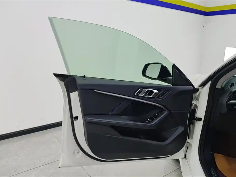 BMW 2 Series (Import) 2021 225i 4-Door Gran Coupe M Sport Shadow Edition фото 7