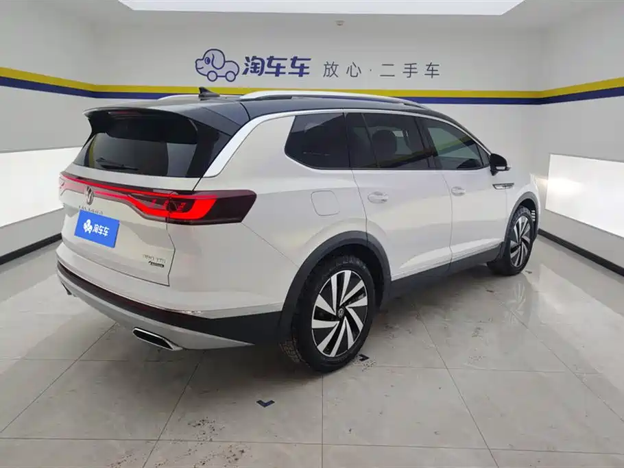 Volkswagen Talagon 2022 380TSI 4WD Luxury Premium Pro Edition 6-seater фото 3