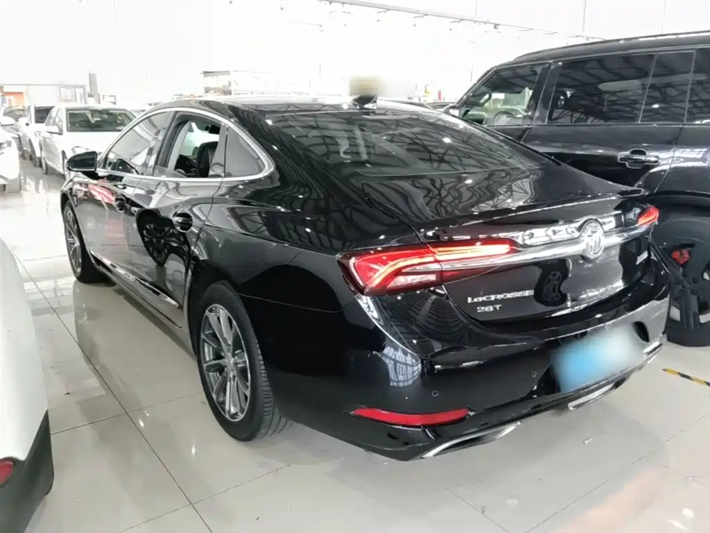 Buick LaCrosse 2019 28T Luxury Edition фото 5