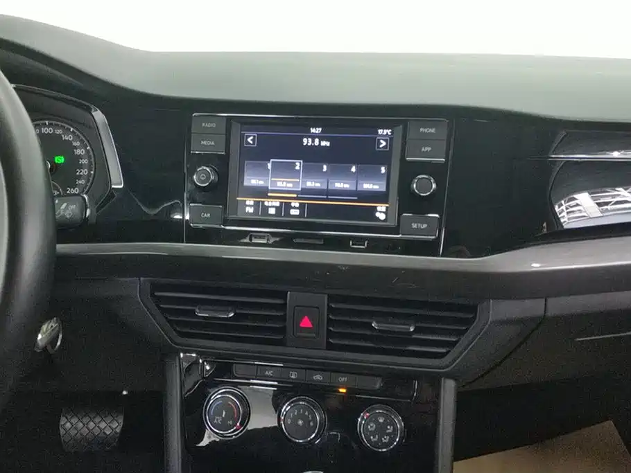 Volkswagen Bora 2019 Facelift 1.5L Automatic Comfort China V фото 13
