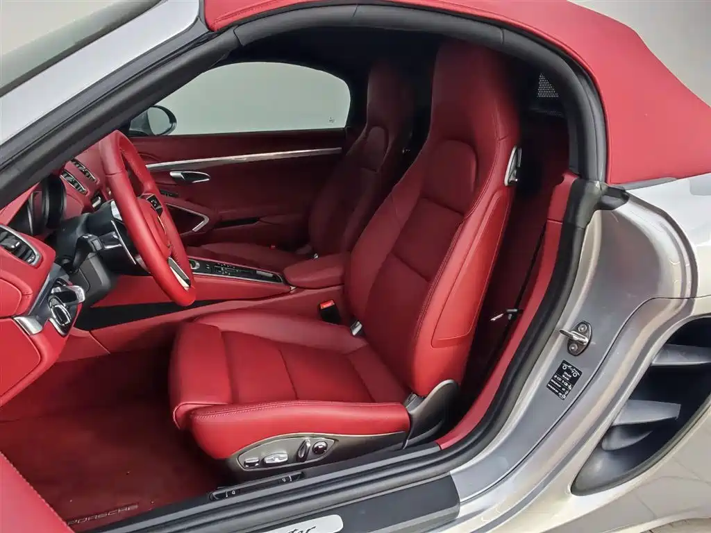 Porsche 718 2022 Boxster 2.0T фото 16