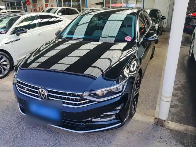 Volkswagen Magotan Рестайлинг, Комфорт, 330TSI DSG, Люкс
