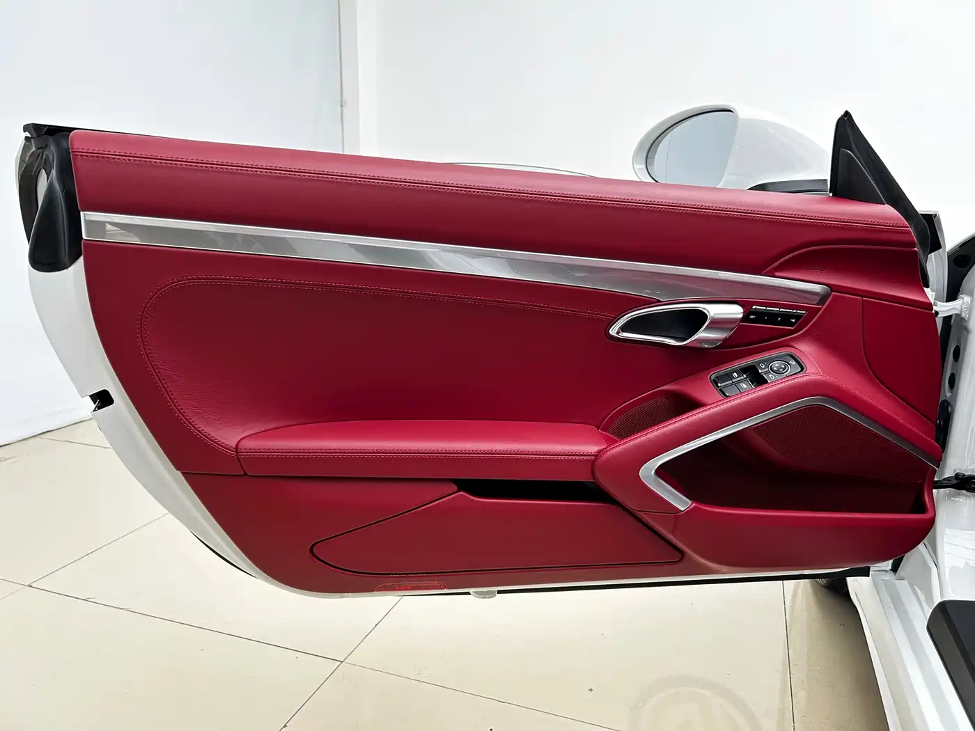 Porsche 718 2023 Boxster Style Edition 2.0T фото 4