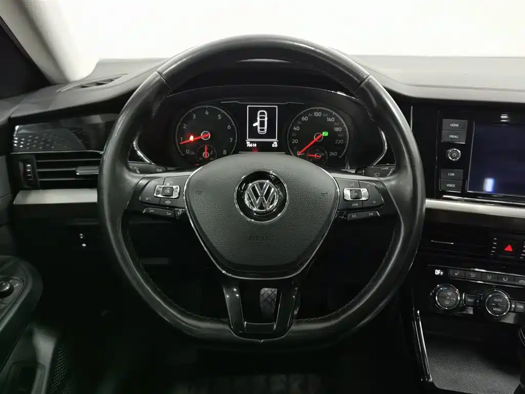 Volkswagen Passat 2019 330TSI Elite Version China VI фото 11
