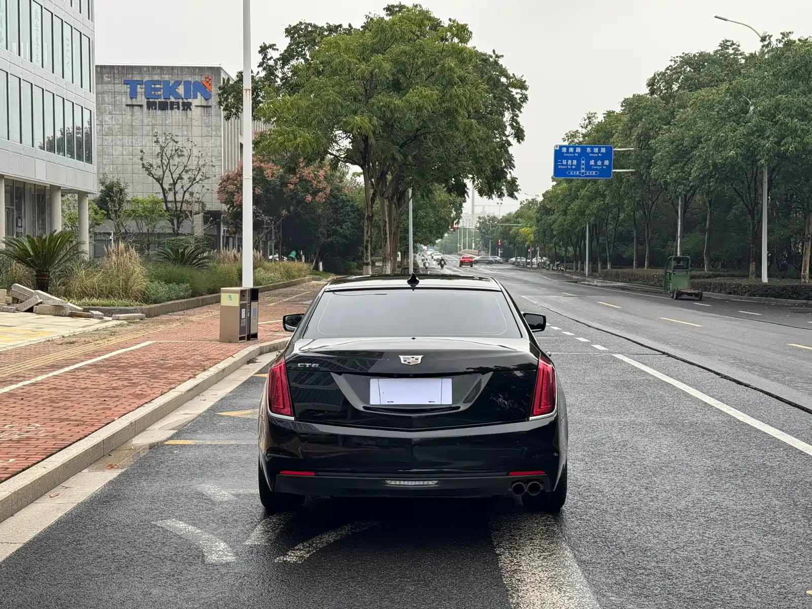 Фото 9 - Cadillac CT6