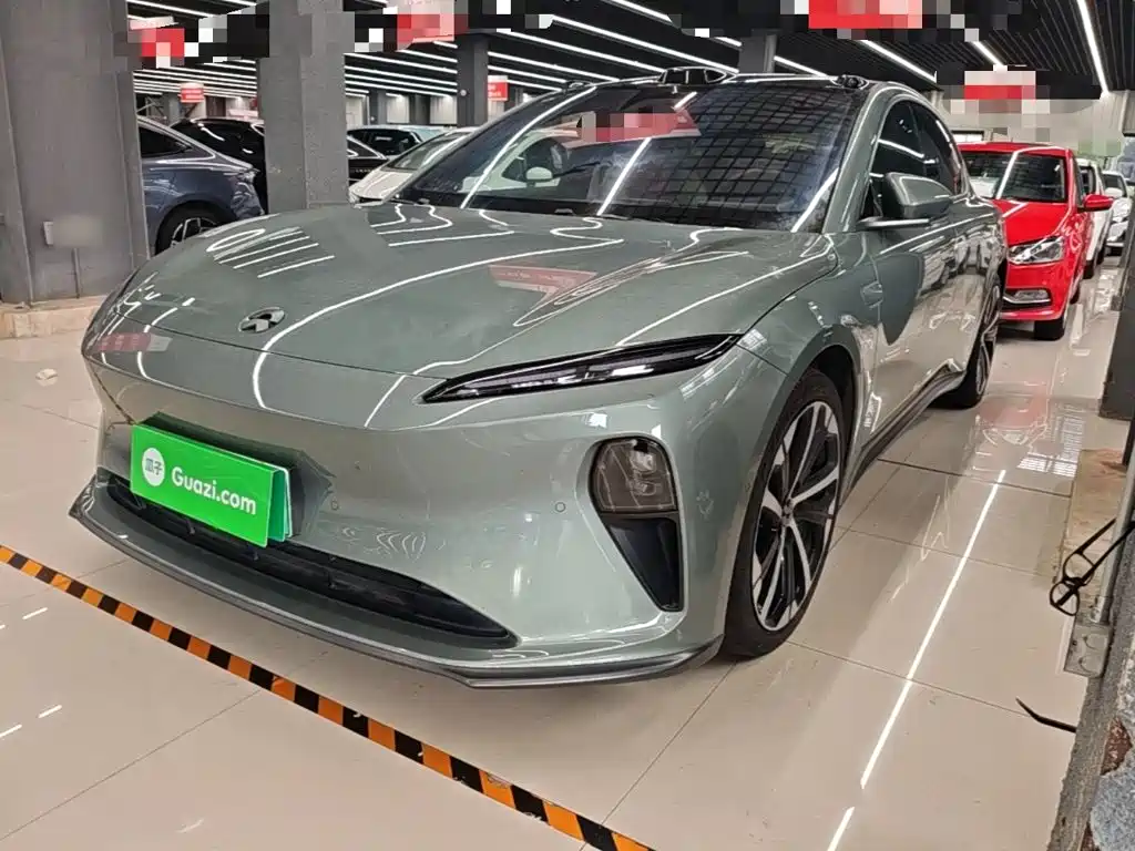 Фото 2 - NIO ET5