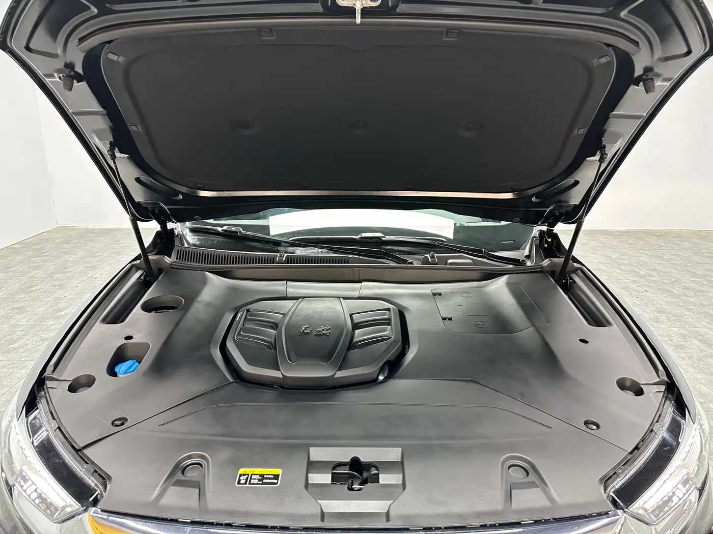 Hongqi HS5 2022 2.0T Smart Connect Premium Edition фото 22