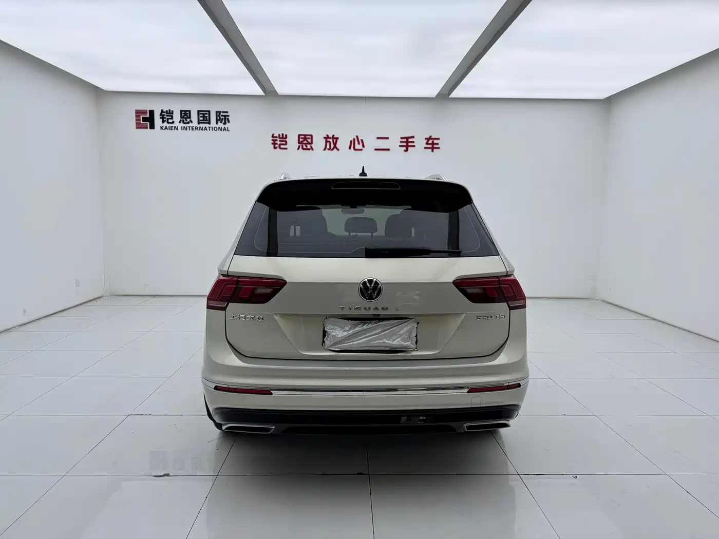 Volkswagen Tiguan L 2021 330TSI Automatic 2WD R-Line Premium фото 5