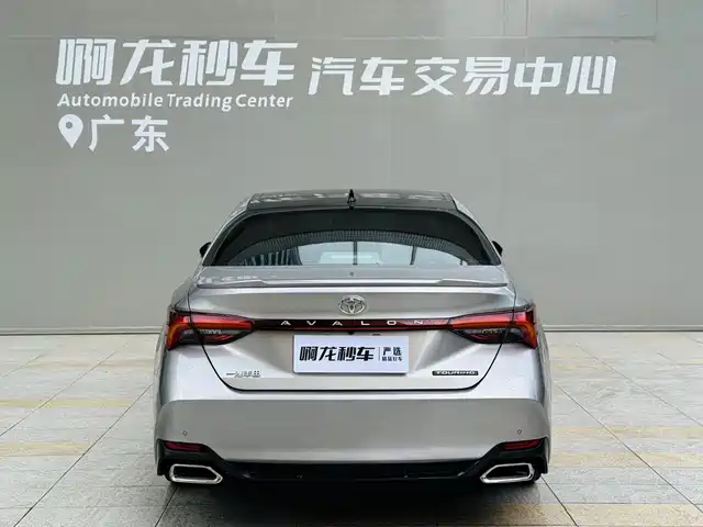 Toyota Avalon 2022 2.5L Touring Premium Edition — фото 5