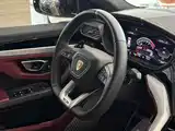 Фото 21 - Lamborghini Urus