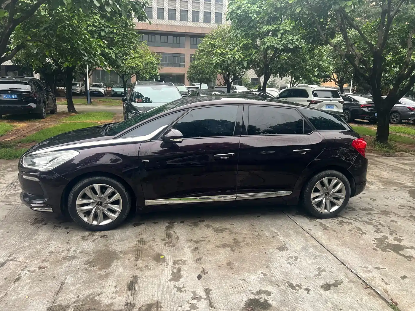 DS 5 2014 2014 1.6T Luxury THP160
