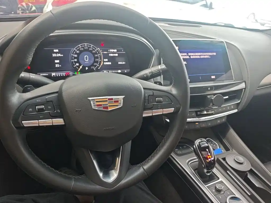 CADILLAC CT5