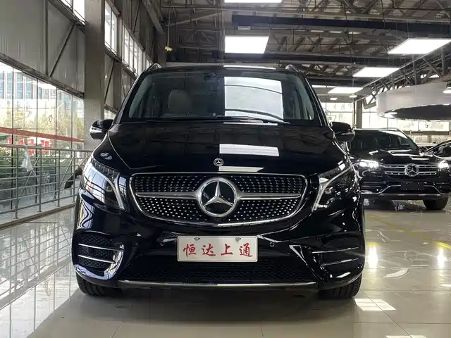 MERCEDES-BENZ V CLASS