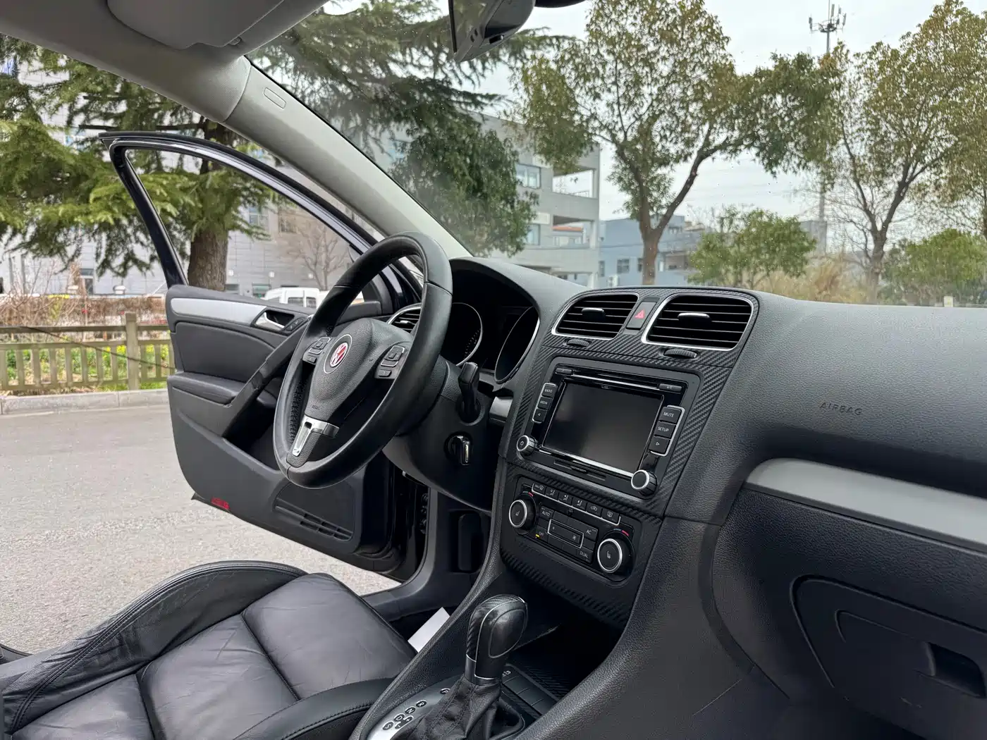 Volkswagen Golf 2012 1.4TSI Automatic Luxury фото 12
