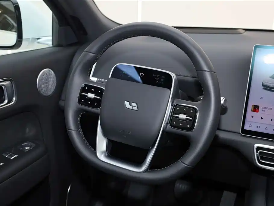 Li Auto Li L8 2026 2025 Max Smart Renewal Edition